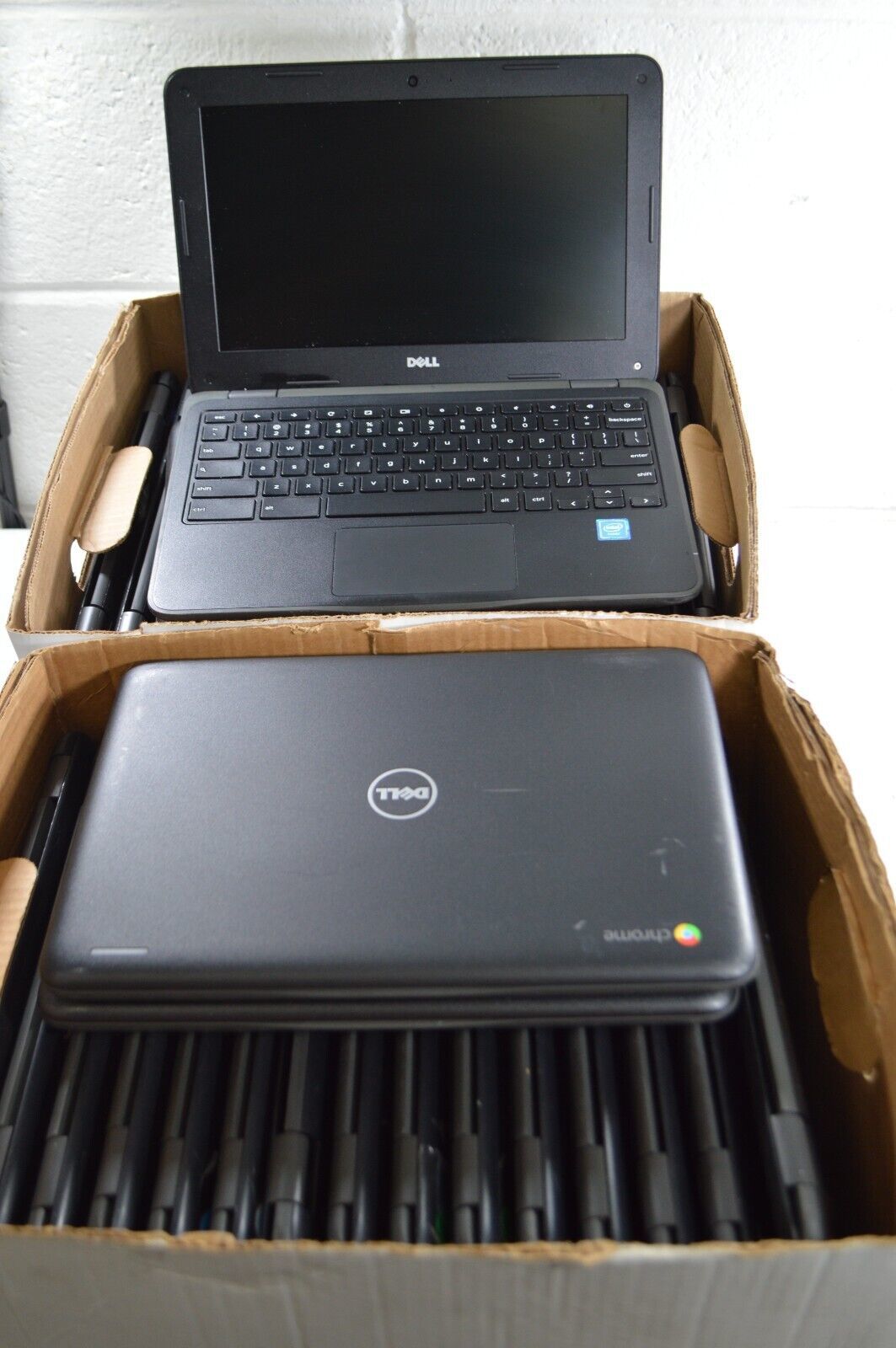 LOT OF 35 Dell Chromebook 11 3180 11.6"  and AC ADAPTERS - £929.31 GBP