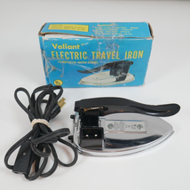 Vintage Valiant Travel Iron Model 15/2319 in Box - $21.99