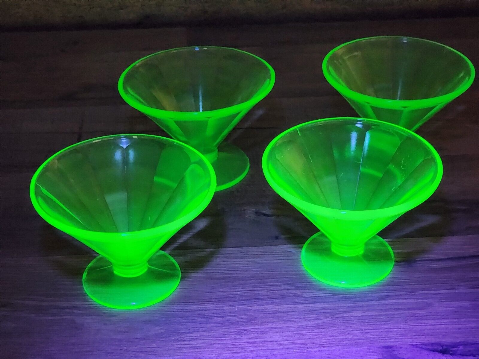 Vintage Federal Glass FEG6 Uranium Glass 3” Low Sherbet Dessert Cups - SET OF 4