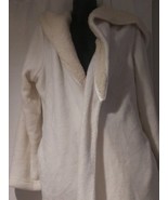 BE WICKED soft PLUSH long SLEEVE knee LENGTH HOODED robe L/XL  - $355.23 MXN