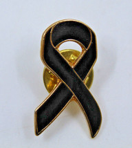Black Ribbon Awareness Mourning Melanoma Collectible Enamel Pin Pinback Button - £12.09 GBP