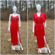 Vintage Lady Cameo Red Nylon Pengiour And Robe Set M - £27.69 GBP