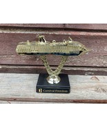 VTG Carnival FREEDOM Plastic Ship on a Stick Cruise Trophy - £16.74 GBP