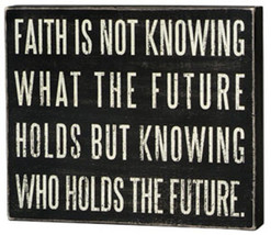 15891 Faith is not Knowing what the future box sign - £23.14 GBP