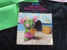 COMPLETE Vintage Avon HOUSE MOUSE Doll-Making KIT - $10.00