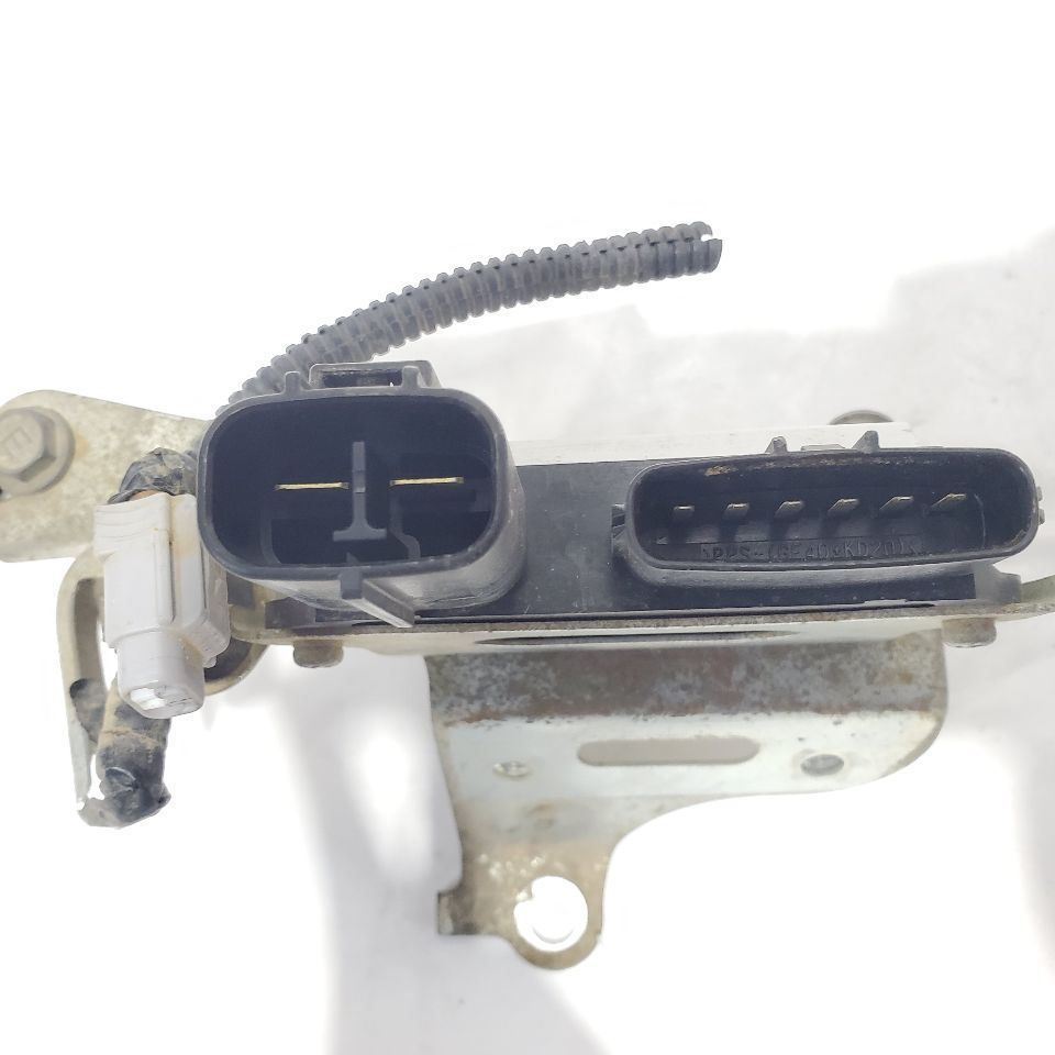 2012 2013 Toyota Tundra OEM Left Air and Fuel Control Item image 7