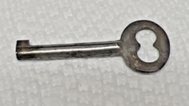 Antique Metal Key Miniature 1.5 Inch Dark Metal Steampunk Rust x - $12.38