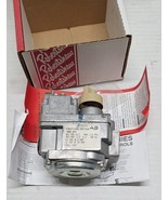 Robertshaw 700-400 1/2in x 3/4in Combination Gas Valve, 24 Volt - €103,34 EUR
