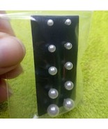 5 sizes white faux pearl stud earrings - €6,22 EUR