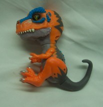 Fingerlings Untamed Raptor Blaze Interactive Chomping Dinosaur 4&quot; Plastic TOY - £11.86 GBP