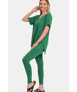 Zenana Full Size V-Neck Rolled Short Sleeve T-Shirt and Leggings Lounge Set - €27,23 EUR Zenana Full Size V-Neck Rolled Short Sleeve T-Shirt and Leggings Lounge Set - €27,23 EUR