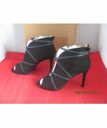 Journee Collection Samara Peep Toe Dress Booties $70 - US Size 10 - Blac... - $33.83 CAD