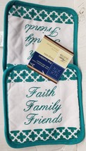 Set Of 2 Same Printed Kitchen Pot Holders(7&quot;x7&#39;) Faith Family Friends On Aqua,Gr - £6.22 GBP