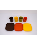Vintage Tupperware Fall Harvest Color Kids Play Cups &amp; Plates - $244.42 MXN