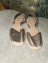 Mibo  Sandals Size 4 GOLD Flats Shoes Glitter Peep Toe Express Shipping - £18.23 GBP