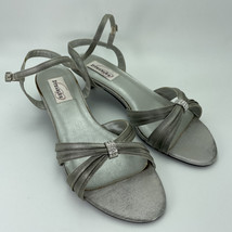 Dyeables Womens Shoes Fiesta Silver Satin 10AA Kitten Heel 1 1/4&quot; Rhinestone - £23.17 GBP
