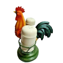 Rooster Figurine Salt Pepper Holder Distressed Green Base Country Farm G... - $428.16 MXN
