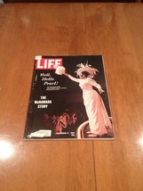 LIFE Magazine Well Hello Pearl December 8 1967 Pearl Bailey Harold Robbins - $11.87