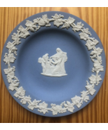 Vintage Blue Wedgewood Jasperware Cupid Oracle w/ Grapevine Trinket Dish - £15.85 GBP