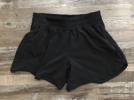 Lululemon Womens Size 8 Tracker Low-Rise Lined Short 4” Black - $25.04