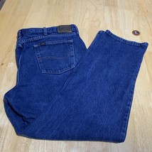 Lee Men&#39;s Size 42x30  Blue Regular Fit Straight Dark Wash  Denim Jeans - $17.17