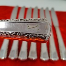 8X BK  May Queen Holmes &amp; Edwards Silverplate Flatware Monogram &quot;N&quot; Butt... - $468.89 MXN