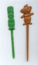 Trader Vic's Menehune &amp; Trader Vic's Waikiki TIKI Swizzle Sticks - $27.72