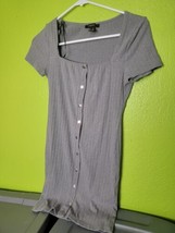 Forever 21 Size Medium Womens Gray Ribbed Knit Bodycon Dress Short Sleeve Mini - £19.47 GBP