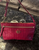 Stunning Berry Pink Michael kors Handbag - $51.25