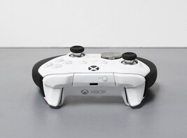 Microsoft Elite Series 2 Wireless Controller 4IK-00001 - Core (White) image 4