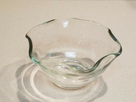 Vintage Clear Thick Glass Swirl Edge Fruit, Nut, Candy Dish - $9.85