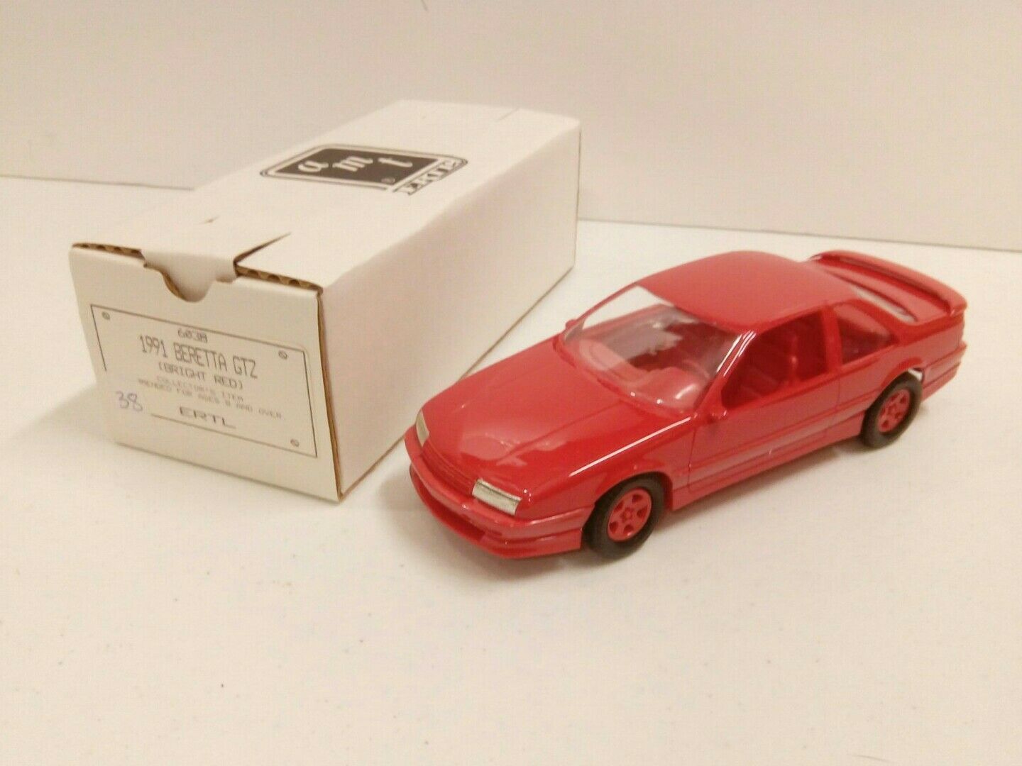 1991 CHEVY BERETTA GTZ BRIGHT RED PROMO ERTL CAR AMT NIB 6038 GENERAL MOTORS GM - $24.55
