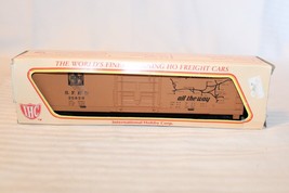 HO Scale IHC, 50&#39; Box Car, Santa Fe Orange, #35829 BNOS - £23.98 GBP