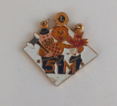 Vintage Lions Club Minnesota Manitoba N.W. Ontario Charm - $8.25