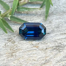 Natural Peacock Sapphire - £1,421.14 GBP