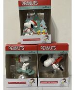 NEW Lot of 3 Hallmark Snoopy Ornaments Peanuts 2021 Sledding Ice Skate W... - $455.50 MXN