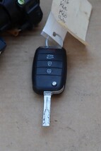 2016-2017 Kia Rio Ignition Switch Assy & Driver Door Lock Cylinder W/ Key  image 3