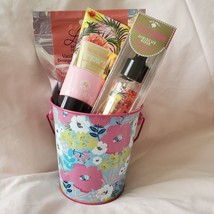 Hibiscus Rose Beauty Set, 4pc, Face Cream, Serum, Bath Fizzers, Pink Decor Tin