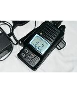 Standard Horizon HX370S Submersible Handheld Marine Radio w speaker w6c - $1,398.28 MXN
