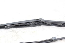 02-12 PORSCHE TARGA Windshield Wiper Arms F1373 image 10