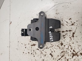 LR2       2009 User Defined 1377177 - $43.56