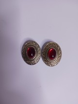 Vintage Goldtone Red Dome  Clip-On Earrings 1.50&quot; - $112.99 MXN