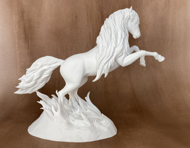 Horse Figurine Home Decor in Classic Style Handmade Sculpture Custom Size Color - £184.42 GBP