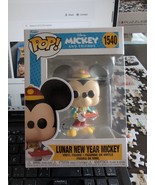 Disney&#39;s Mickey And Friends Lunar New Year Mickey Funko Pop # 1540 - $395.43 MXN