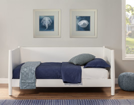 Melbourne Twin Size Daybed, White - $16,907.18 MXN