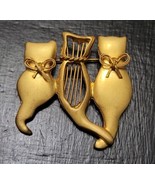 Vintage 3 Cat Harp Gold Tone Brooch Pin Music Kittens Abstract Art  - £11.44 GBP