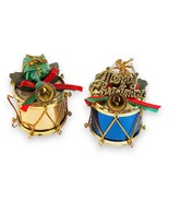 VTG Tiny Drum Christmas Ornaments, Gifts &amp; Bells, Sitting, Set of 2, Mer... - $189.87 MXN
