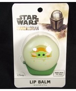 Star Wars Mandalorian The Child Lip Balm Pale green compact NEW - $132.10 MXN