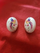 Vintage Avon Pretty Plume Faux Pearl Earrings Bird Floral Stud 90&#39;s Lobe... - $24.56 CAD