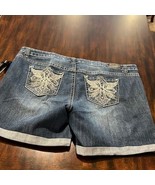 ZCO Jeans Blue jean Rhinestone Rivet Pocket Shorts Size 24 - £18.50 GBP